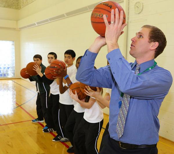 basketball-teacher-gym-2013-439